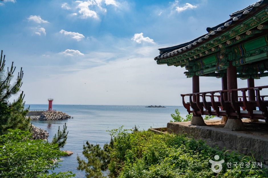 천학정