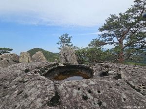 쉰움산