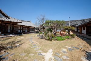 Dorf Damyang Changpyeong Samjinnae