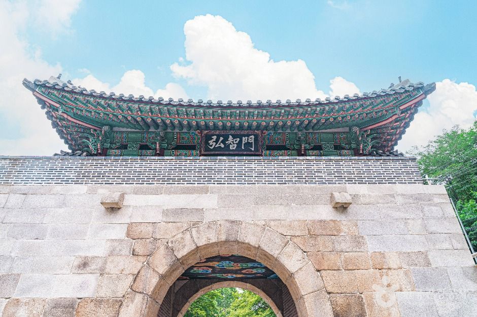 홍지문 및 탕춘대성
