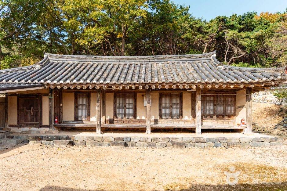 노성궐리사