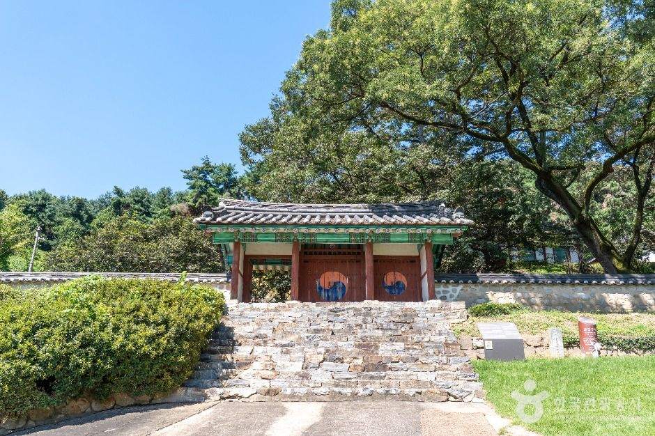 진위향교
