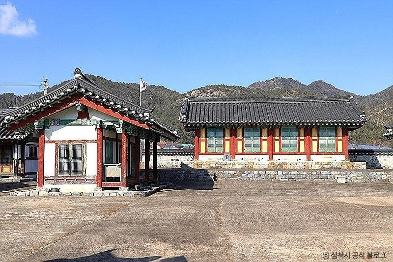 산양서원