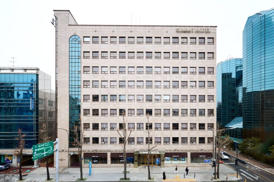 써미트 호텔 서울