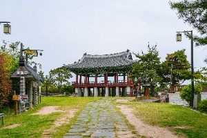함월루