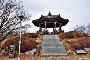 석문각