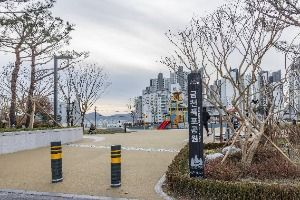 금천 폭포공원