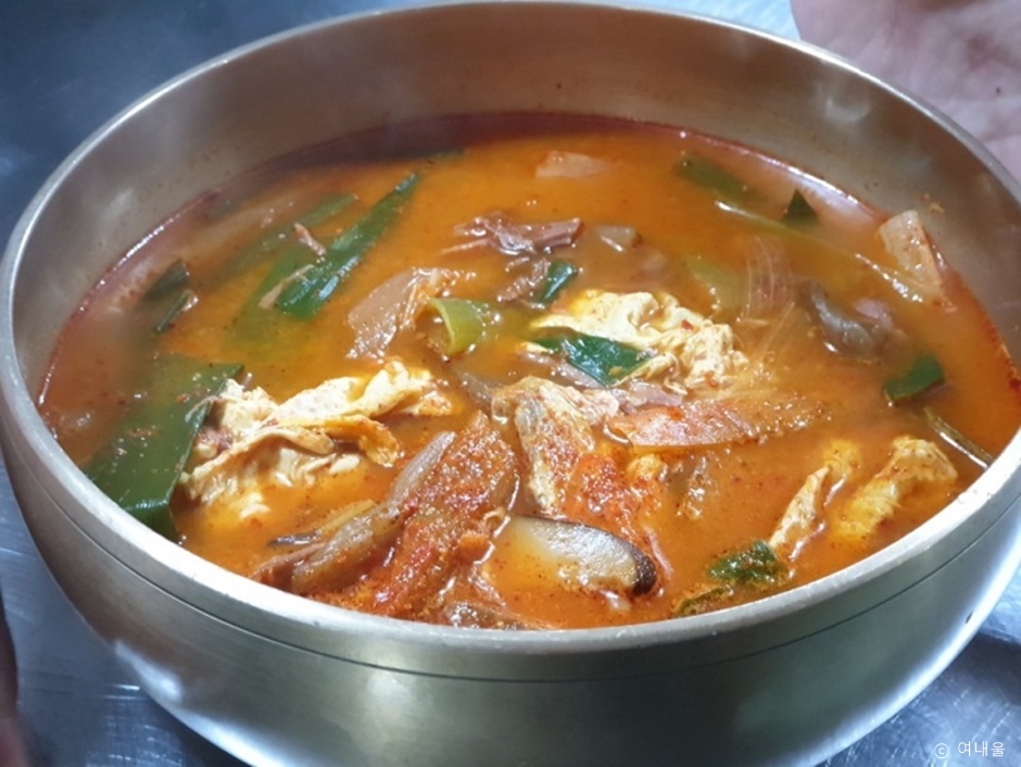 여내울