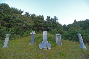 춘천한백록묘역