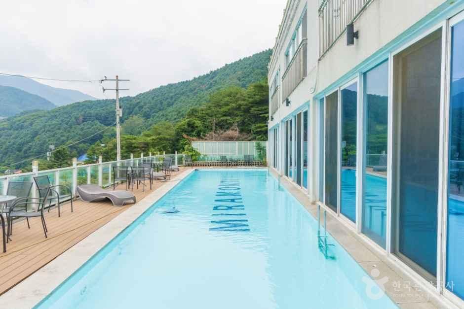 가평미라몬티풀빌라펜션