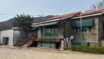 굼터