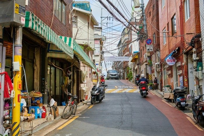 Alleys of Changsin-dong