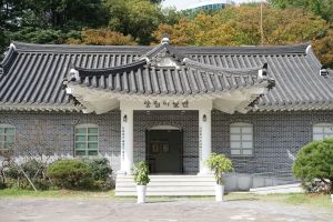 Yangnim Art Center