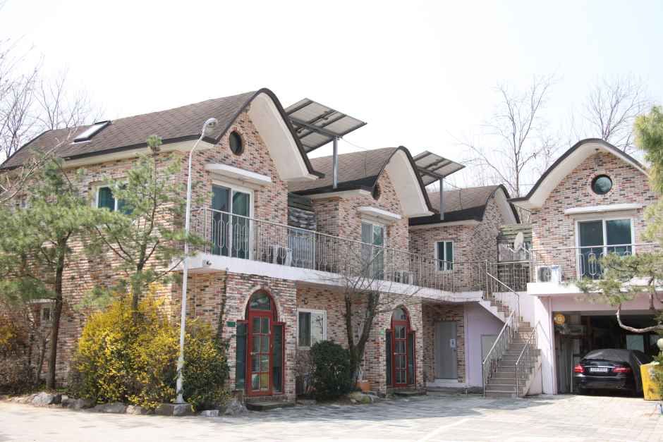 정온펜션
