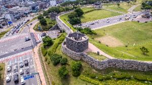 수원화성 성곽길