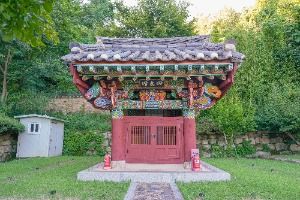 사충단