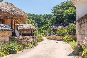 栄州ムソム村